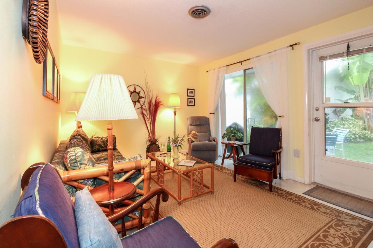 הולמס ביץ' Bamboo Apartments מראה חיצוני תמונה
